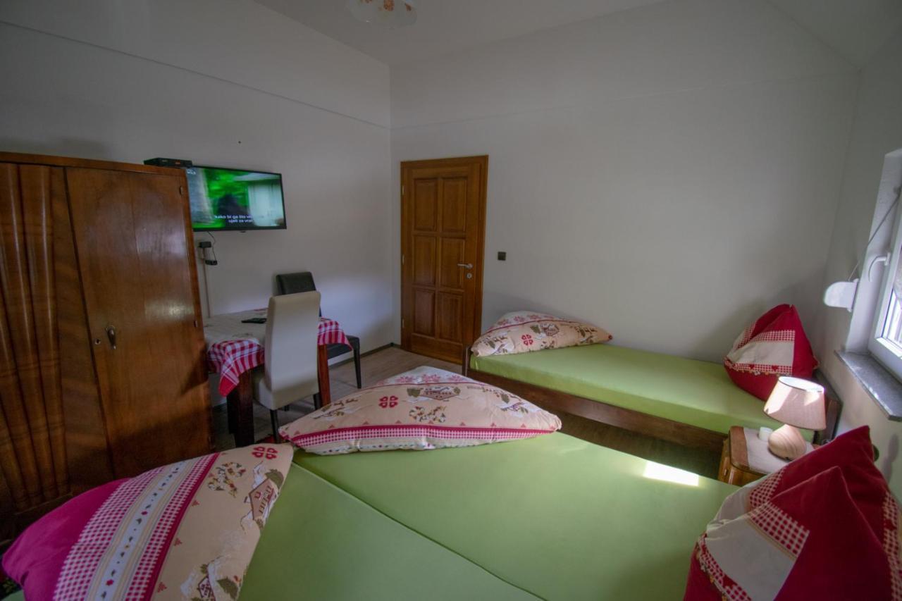 Holiday Park Hajducka Cesma Dubovsko Ngoại thất bức ảnh