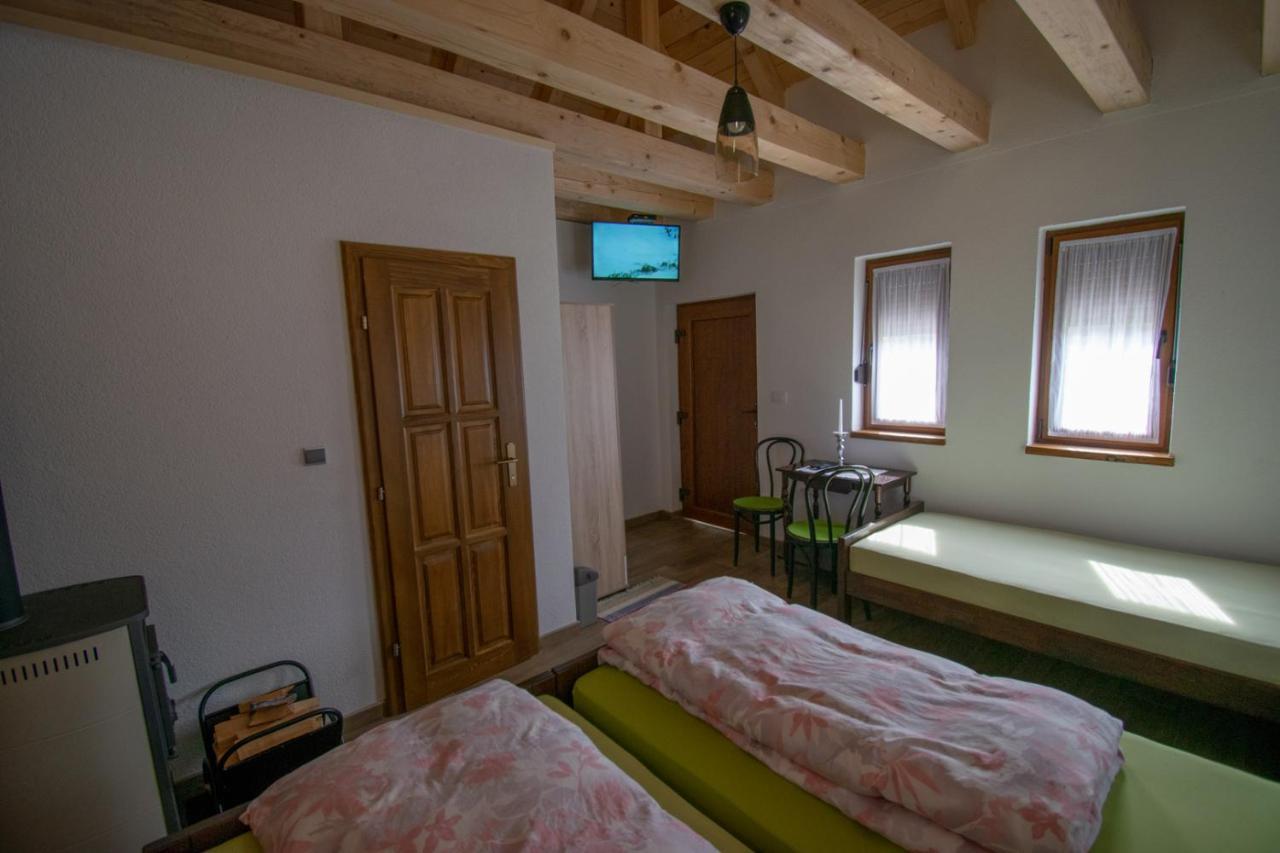 Holiday Park Hajducka Cesma Dubovsko Ngoại thất bức ảnh