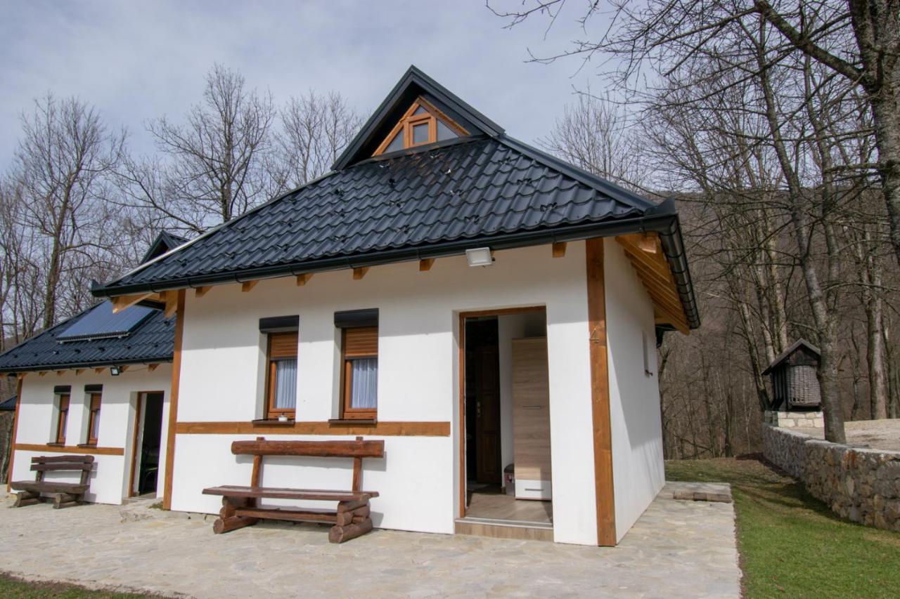 Holiday Park Hajducka Cesma Dubovsko Ngoại thất bức ảnh